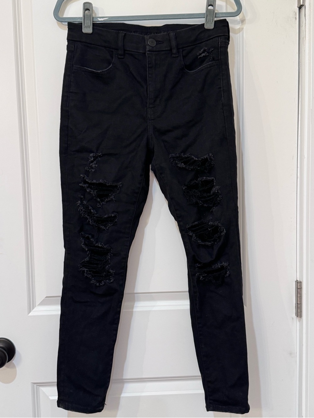American Eagle Outfitters Black Ripped Skinny Jeans